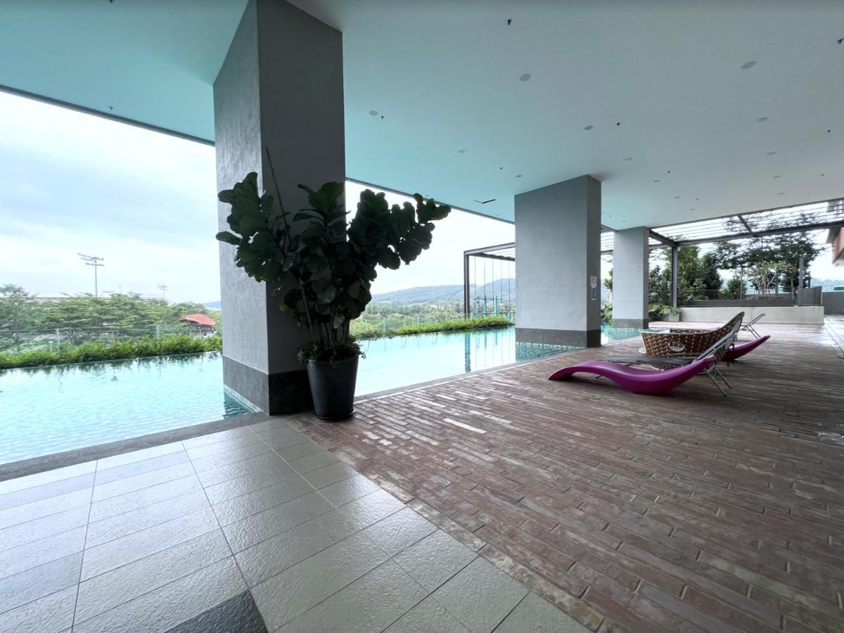 Free Parking # 2 Bed Family Bellsuite - Sepang Klia Kota Warisan Exterior photo