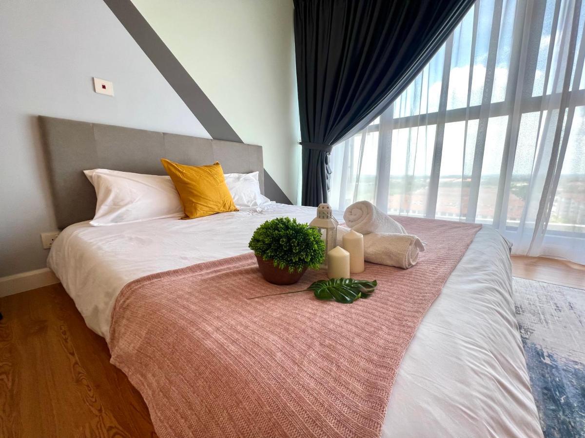 Free Parking # 2 Bed Family Bellsuite - Sepang Klia Kota Warisan Exterior photo