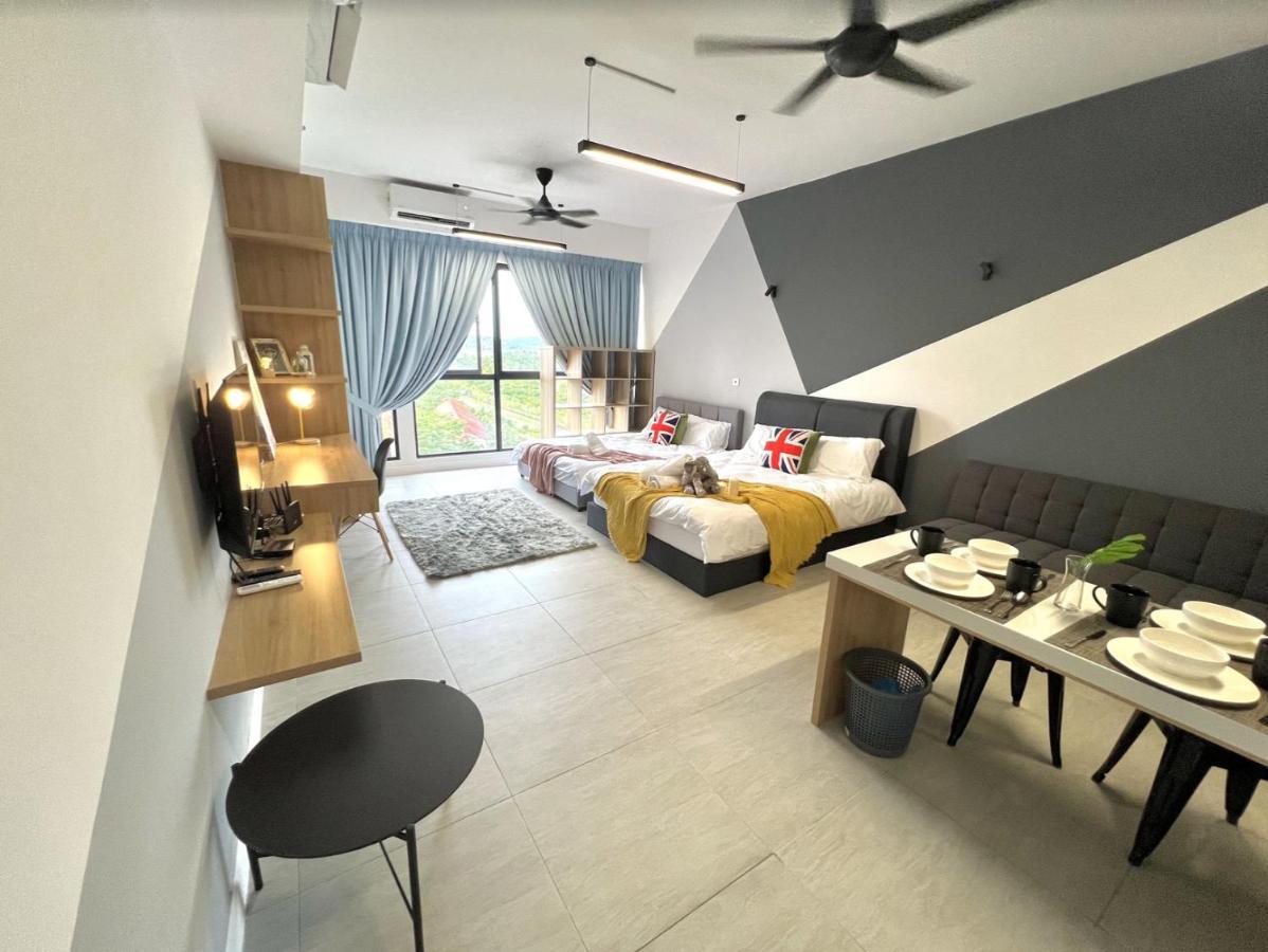 Free Parking # 2 Bed Family Bellsuite - Sepang Klia Kota Warisan Exterior photo