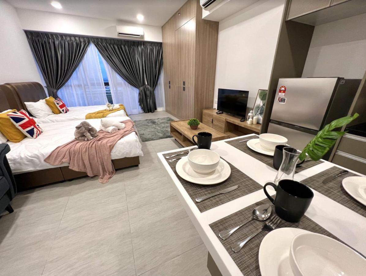 Free Parking # 2 Bed Family Bellsuite - Sepang Klia Kota Warisan Exterior photo