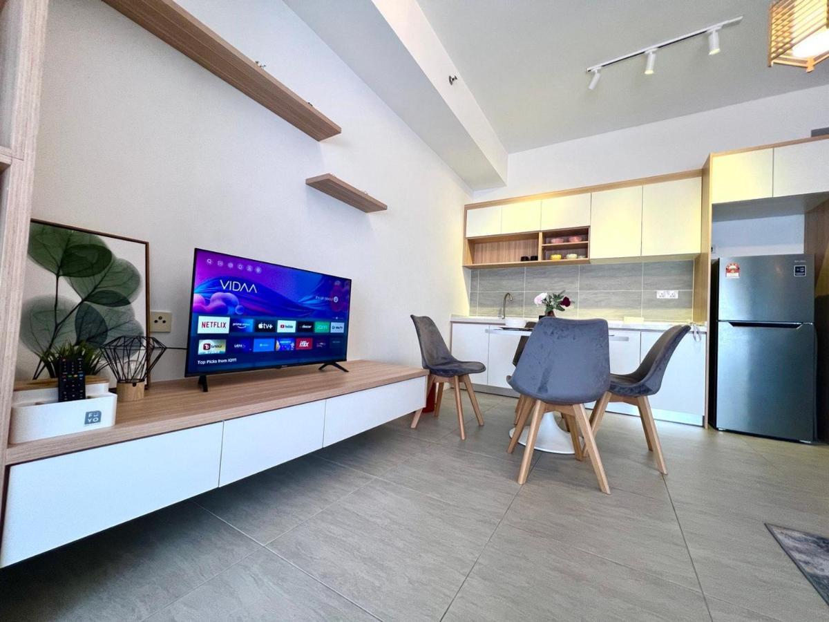 Free Parking # 2 Bed Family Bellsuite - Sepang Klia Kota Warisan Exterior photo