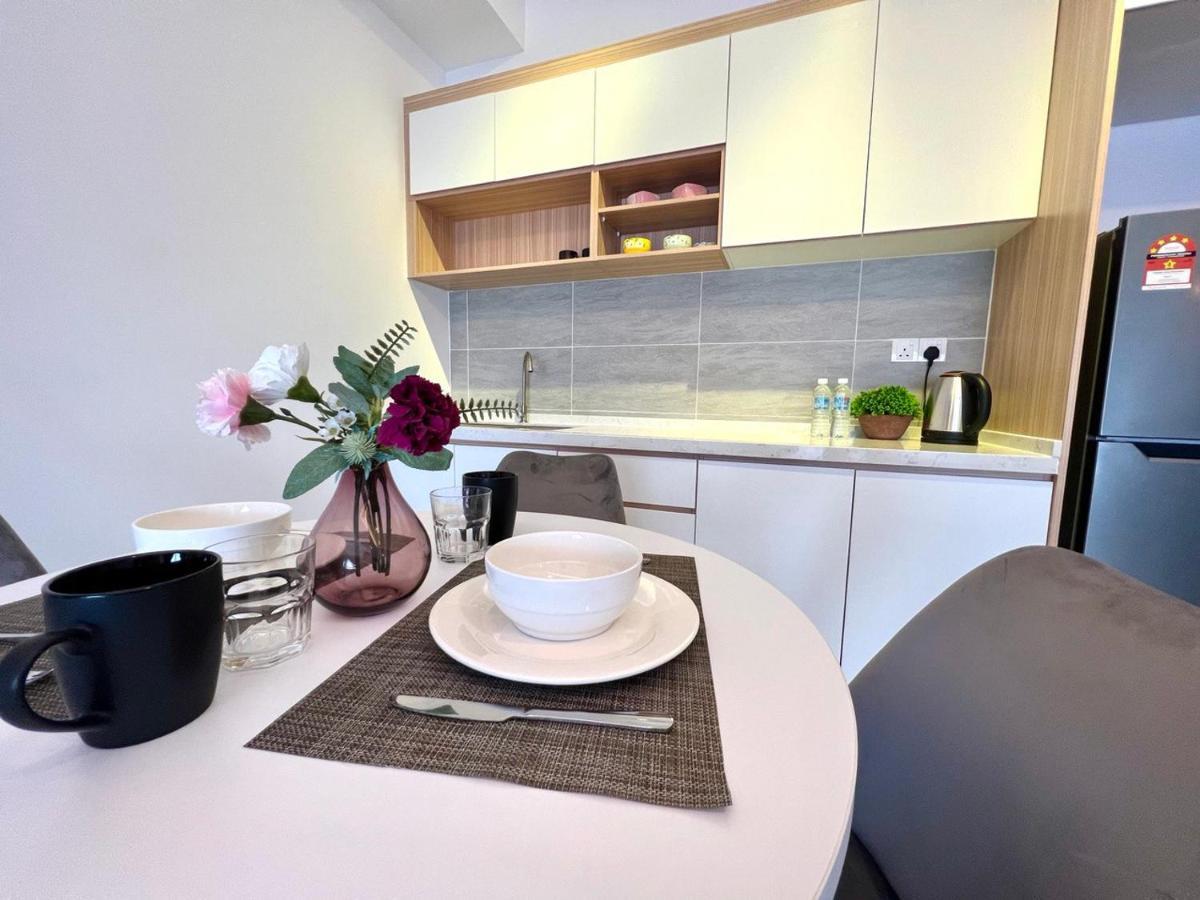 Free Parking # 2 Bed Family Bellsuite - Sepang Klia Kota Warisan Exterior photo