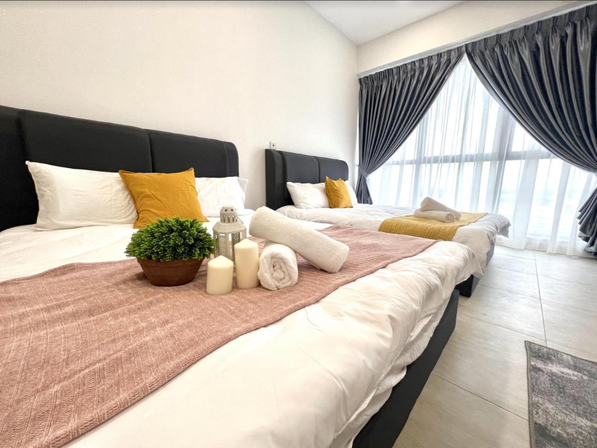 Free Parking # 2 Bed Family Bellsuite - Sepang Klia Kota Warisan Exterior photo