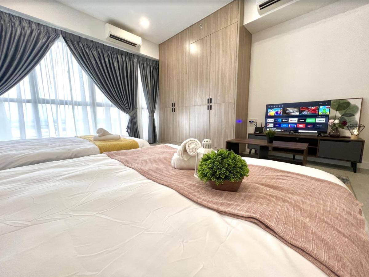 Free Parking # 2 Bed Family Bellsuite - Sepang Klia Kota Warisan Exterior photo