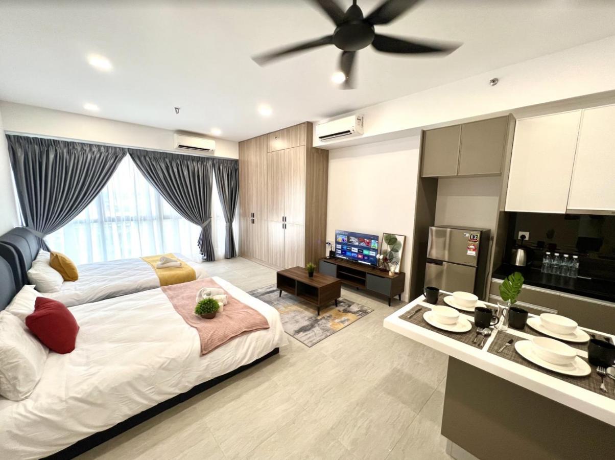 Free Parking # 2 Bed Family Bellsuite - Sepang Klia Kota Warisan Exterior photo